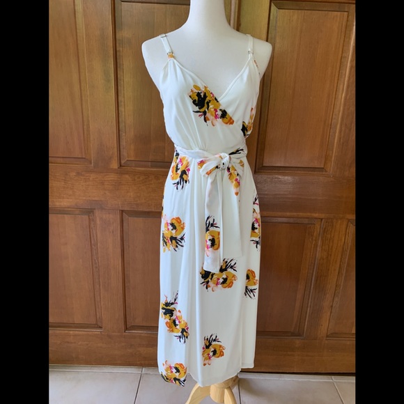 ALC Marin Wrap Floral White Dress $575 NWT Size 4